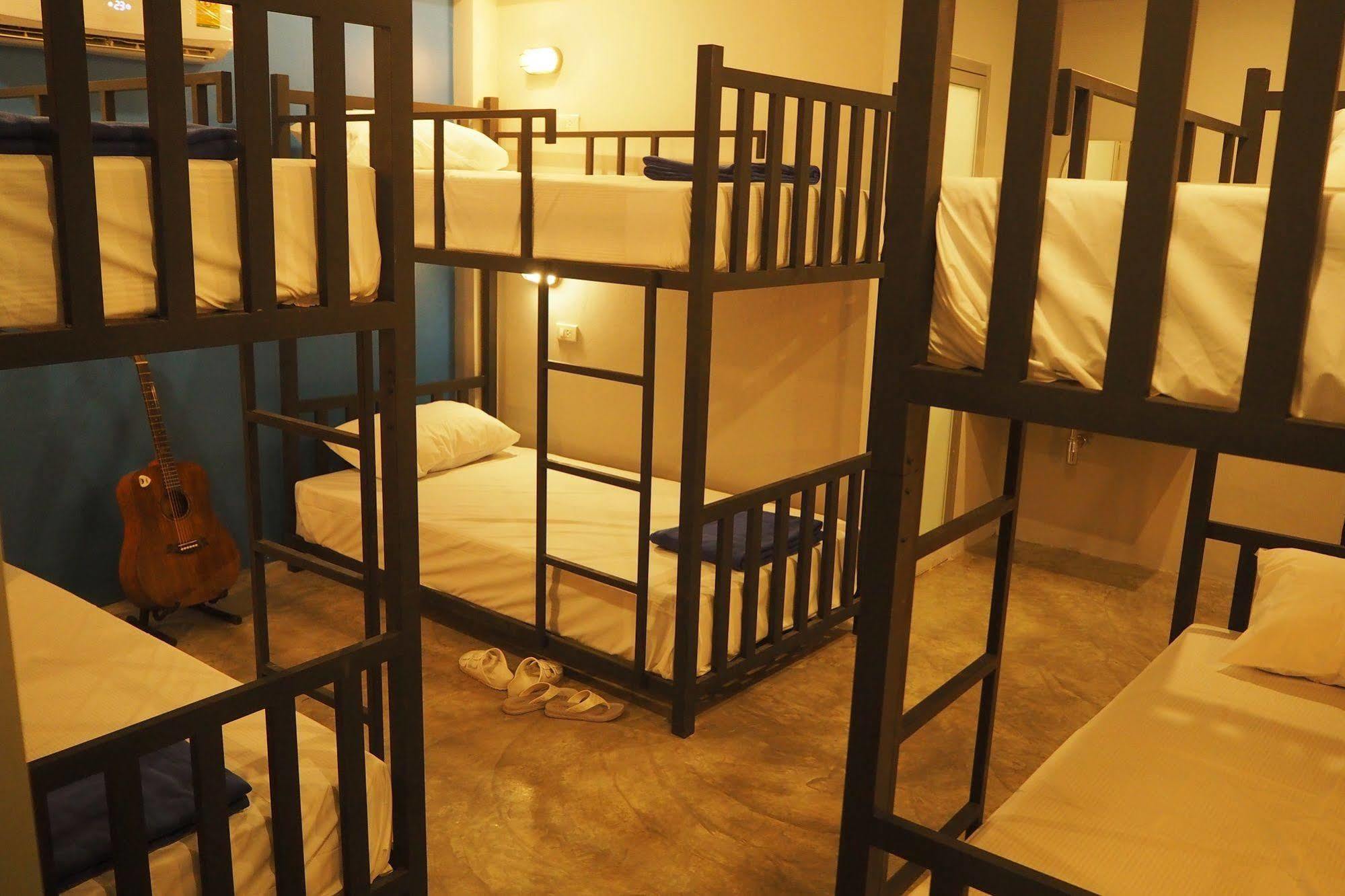Hip Hostel - Sha Plus Patong Exterior foto